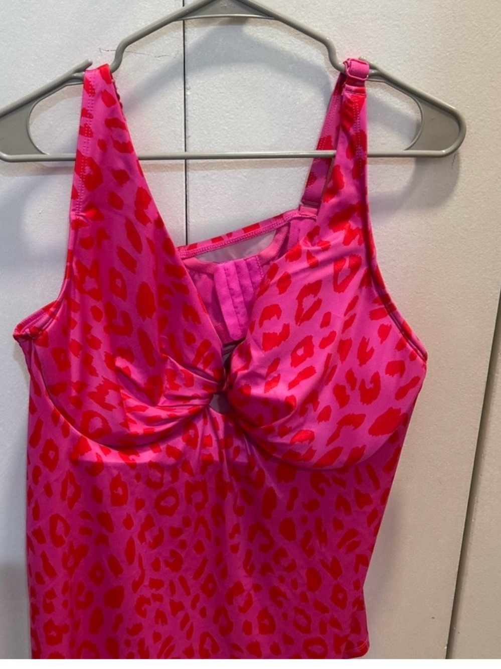 Lane Bryant Pink and Red Leopard Tankini Top! Size 42DD Swim Bottom size 22